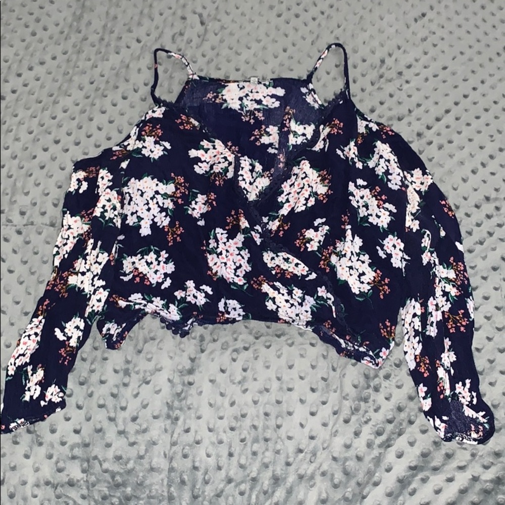 Charlotte Russe Open Shoulder Floral Blouse ❣️